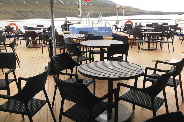 Бистро под открытым небом