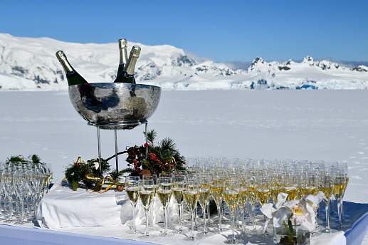 Круиз Экспедиционный круиз в Антарктику «Новый год #NEXT_YEAR# в Антарктиде» на роскошном судне Scenic Eclipse