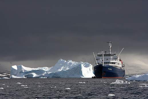 Круиз Экспедиционный круиз к Антарктическому полуострову «Пересекая полярный круг» с посещением моря Уэдделла на борту теплохода Plancius