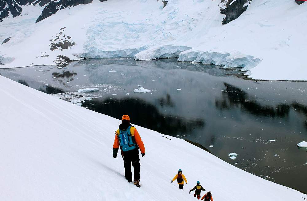 Путешествие в Антарктиду с перелетом на частном самолете